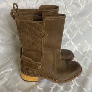 LIKE NEW Olive green leather waterproof boots